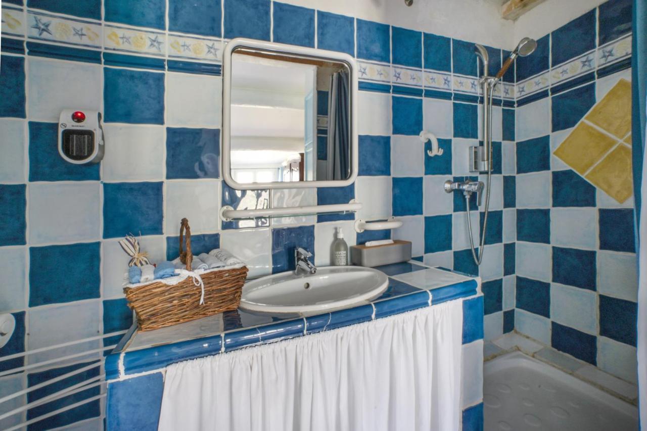 Clos Des Herissons - Chambres D'Hote - Piscine & Jardin Lauris Εξωτερικό φωτογραφία